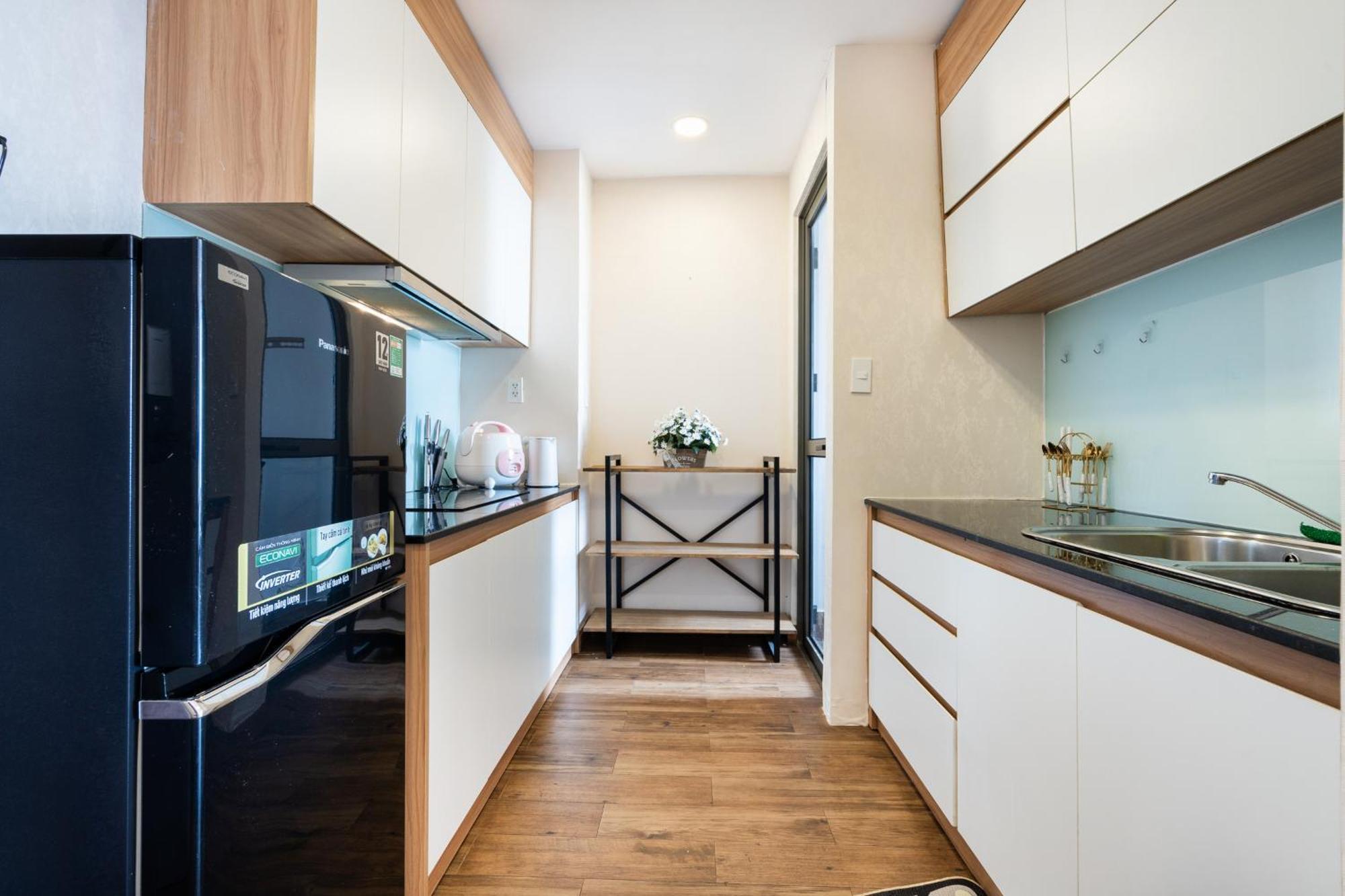 Double E Saigon Apartment Хошимин Экстерьер фото