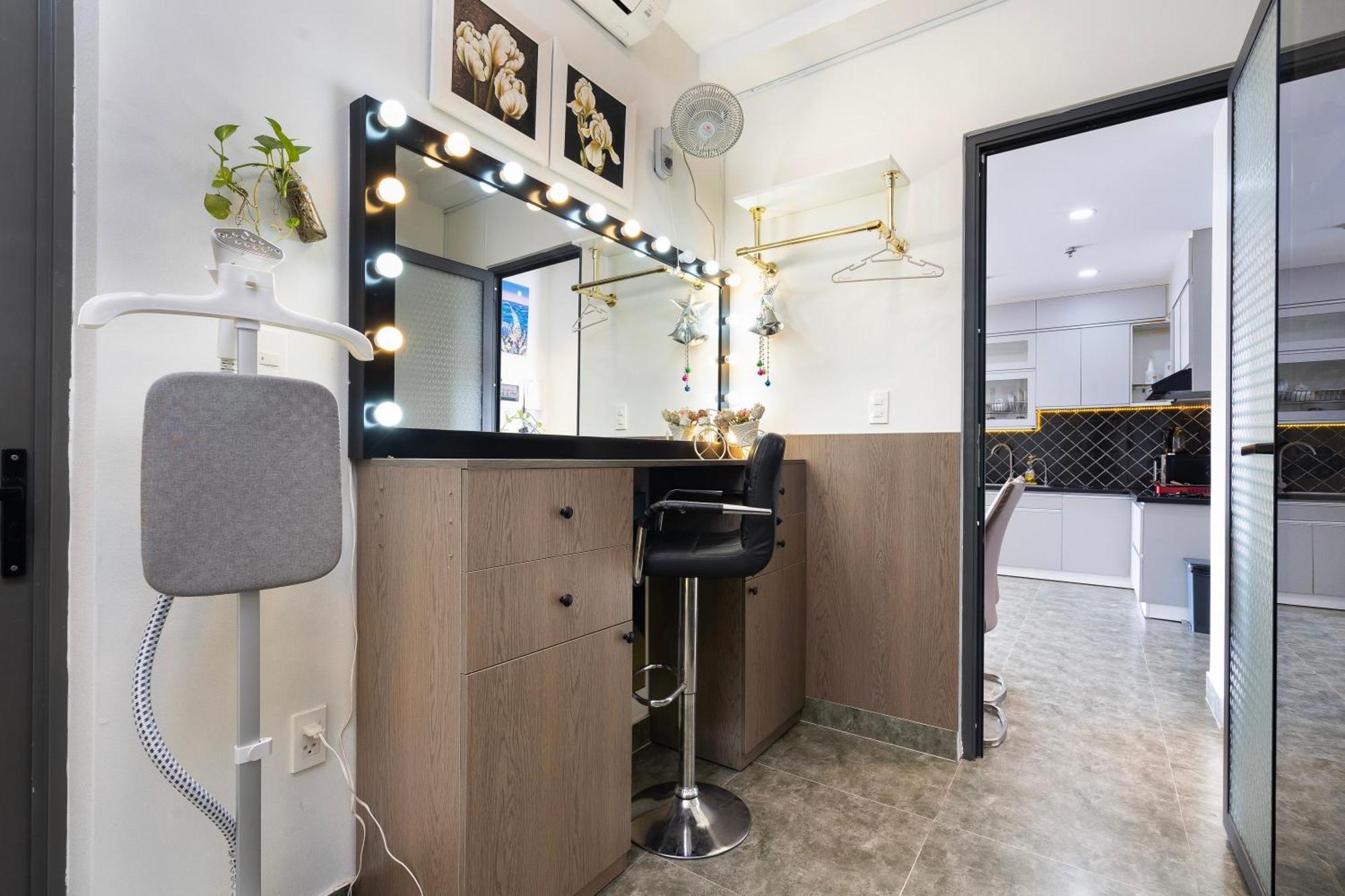 Double E Saigon Apartment Хошимин Экстерьер фото