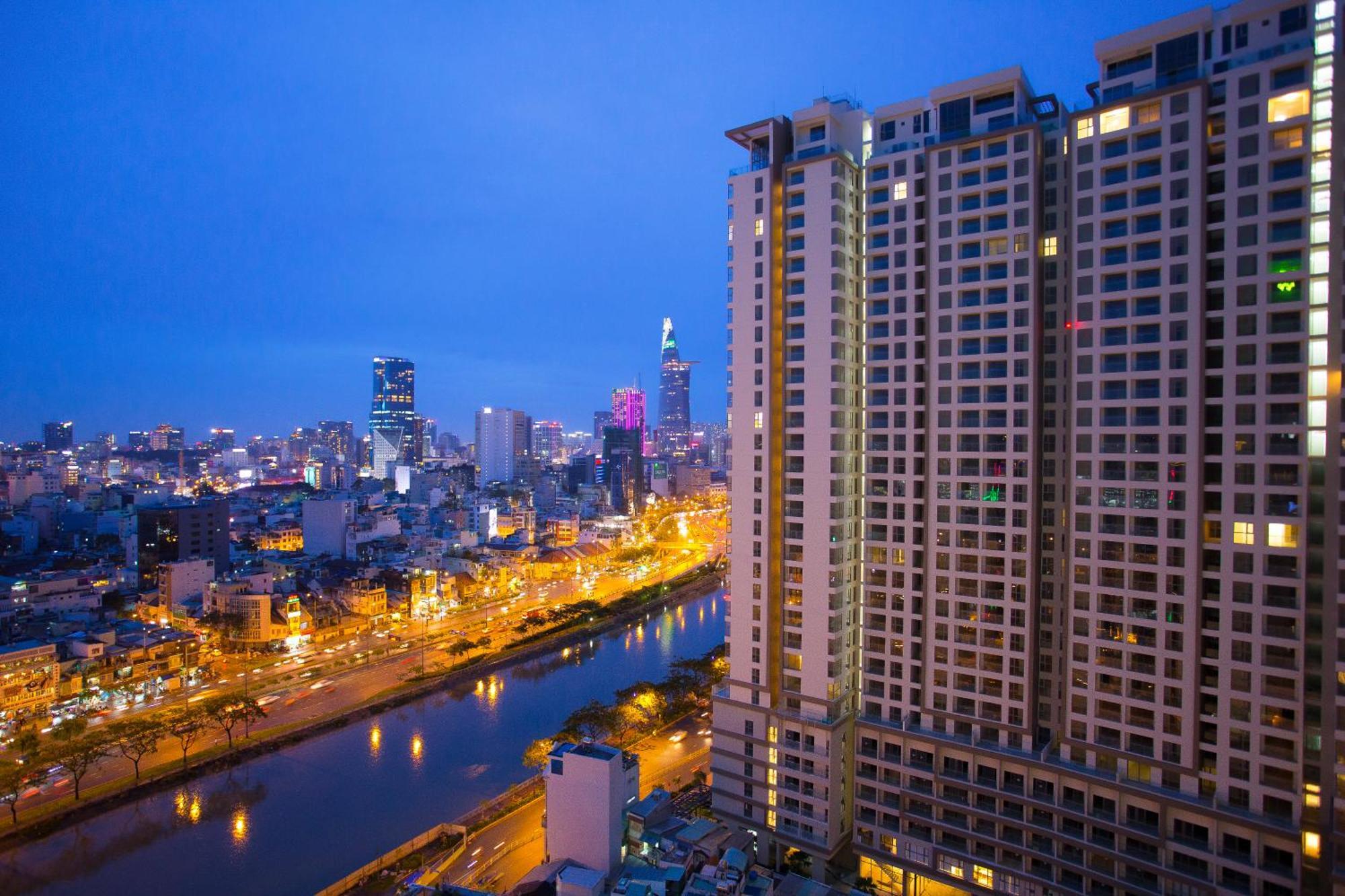 Double E Saigon Apartment Хошимин Экстерьер фото